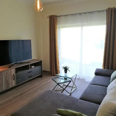Spacieux Logis Des Fees De La Marina En Rez-de-chaussee De Chaussee * Албуфейра