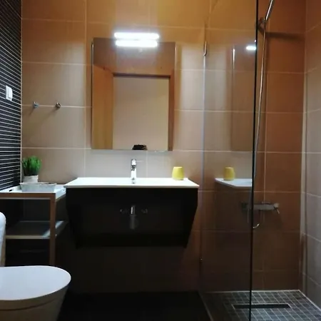 Spacieux Logis Des Fées De La Marina En Rez-de-chaussée De Chaussée Albufeira