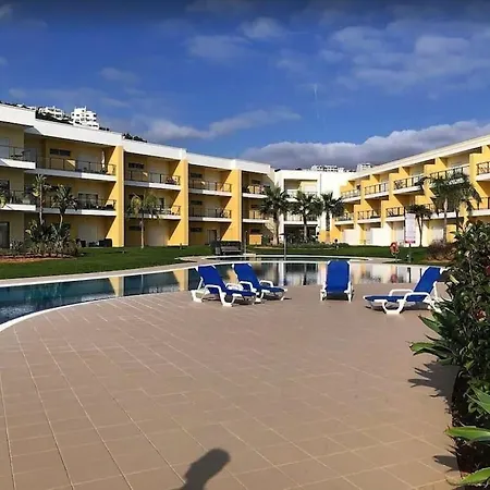 Apartment Spacieux Logis Des Fees De La Marina En Rez-de-chaussee De Chaussee